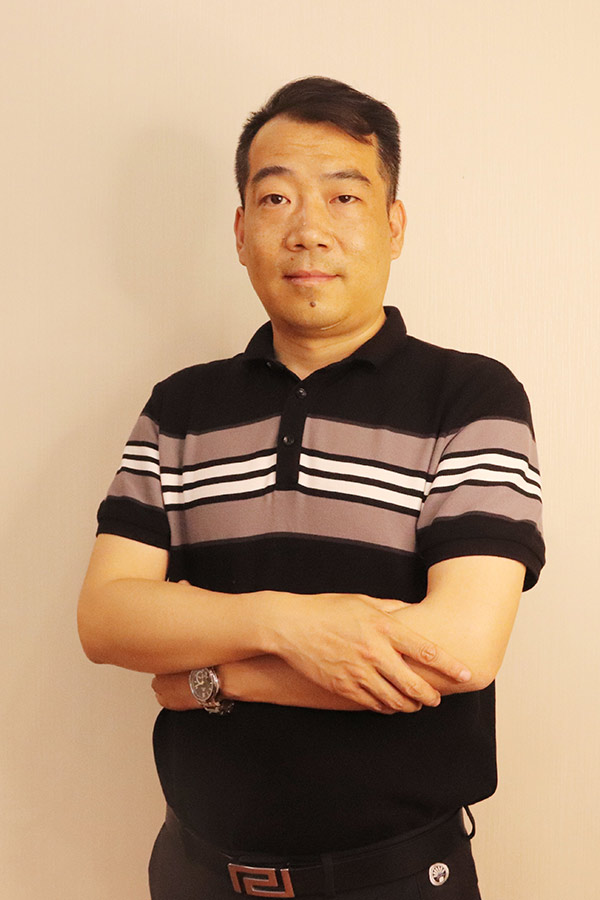 太白冯少坤 本科学历,毕业于陕西师范大学